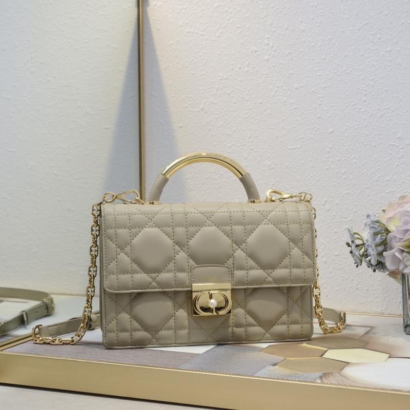 D*or top handle bags